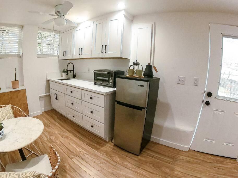 Downtown Little Italy Boho Studio W/ Private Patio ซานดิเอโก ภายนอก รูปภาพ
